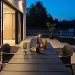 Kona Вилла *
