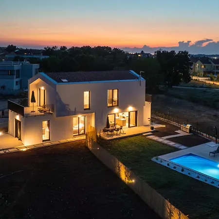 Kona Villa Funtana